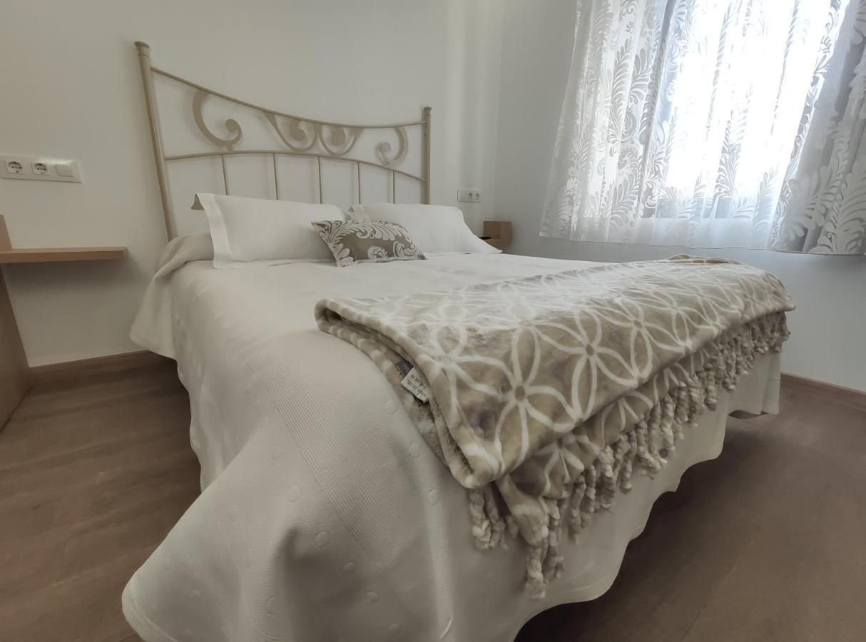 Hostal Oleo Auto Check-In Сантандер Экстерьер фото