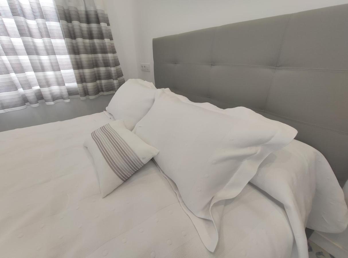 Hostal Oleo Auto Check-In Сантандер Экстерьер фото