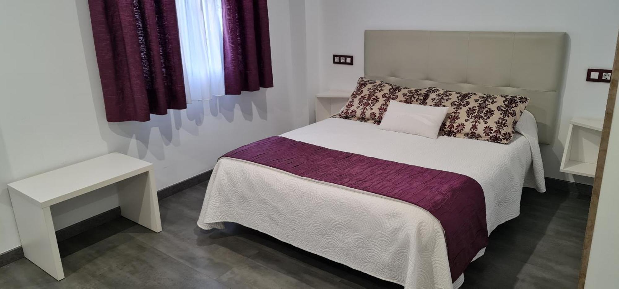 Hostal Oleo Auto Check-In Сантандер Экстерьер фото